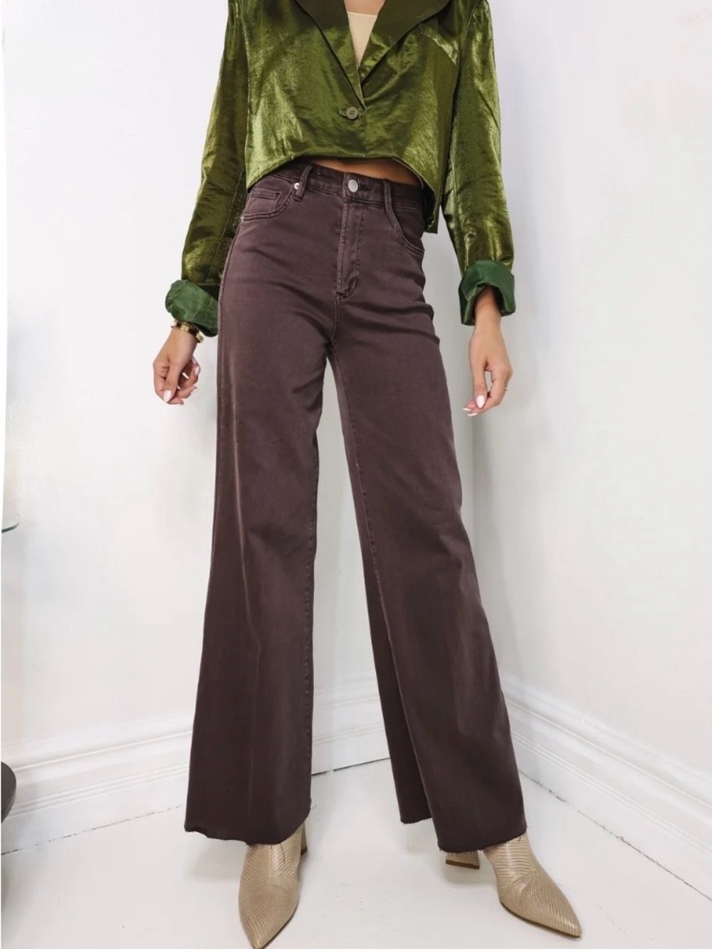 NWT Dear John Fiona Mocha
Brown Denim Jeans, Full Length, Size 25
